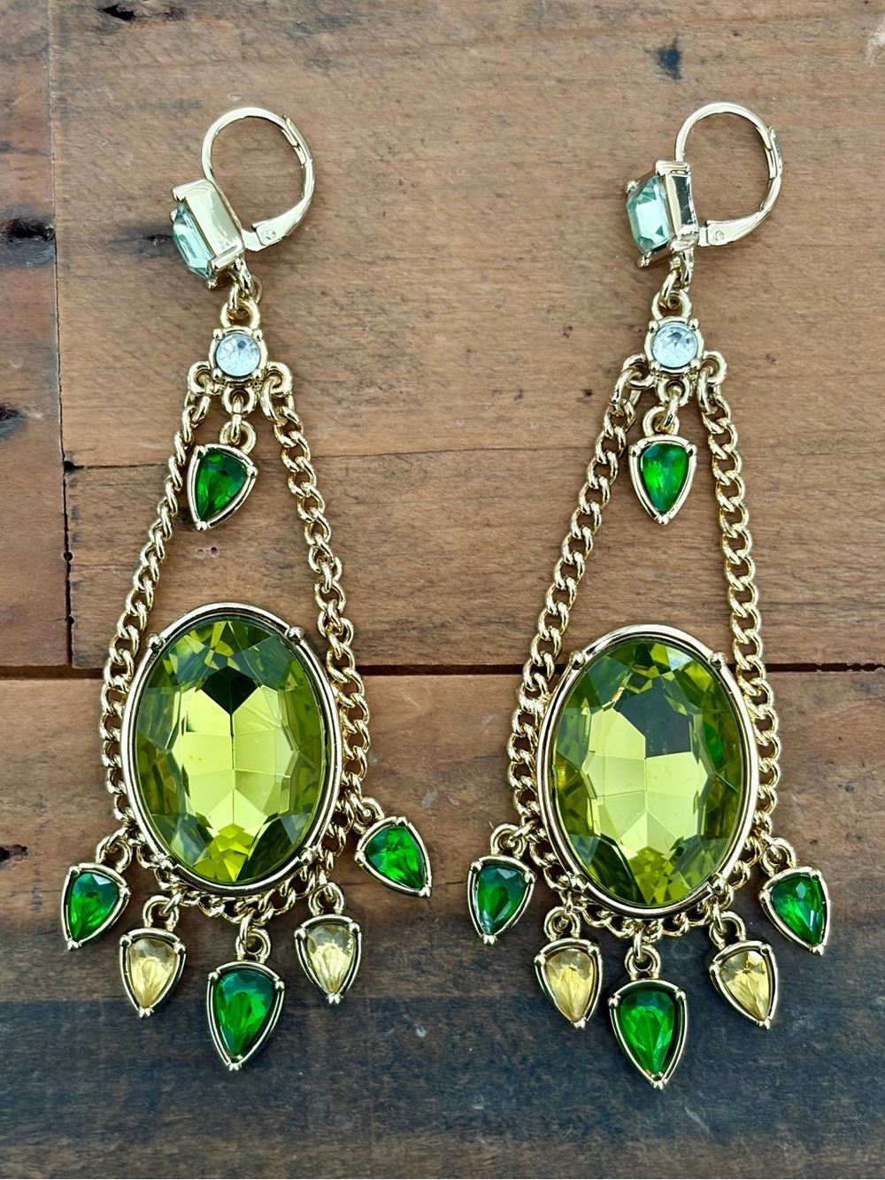 JEWELMINT BOHO GOLD TONE LIME GREEN TEARDROP CRYSTAL CHANDELIER EARRINGS